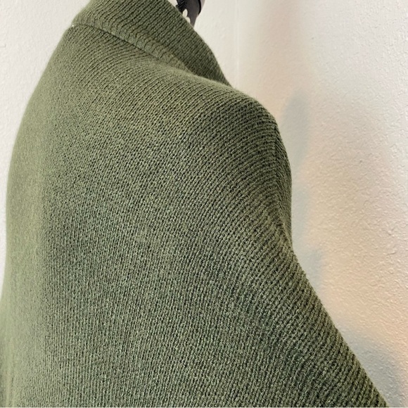 Akemi + Kin Anthropologie Knit Short Sleeve Poncho - Picture 16 of 16